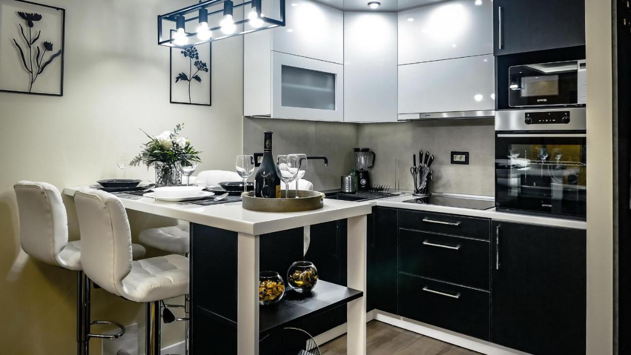 Apartment Delux 14 Суботиця Екстер'єр фото