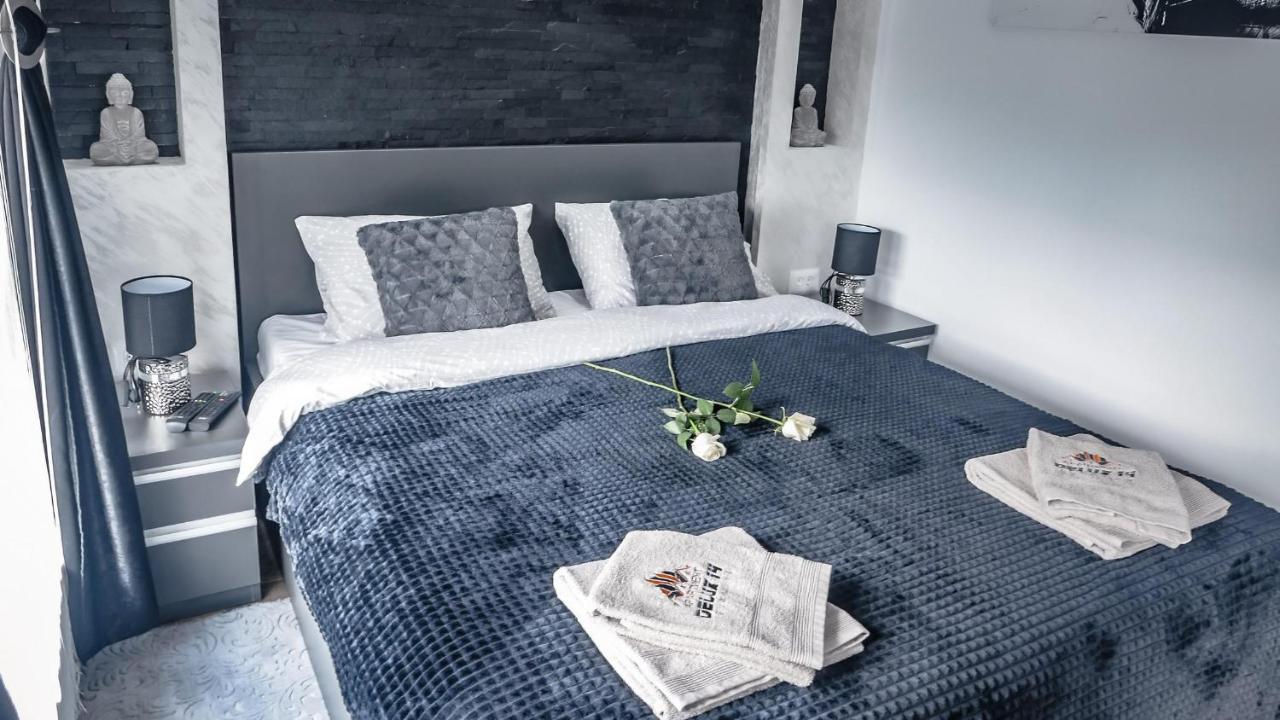 Apartment Delux 14 Суботиця Екстер'єр фото