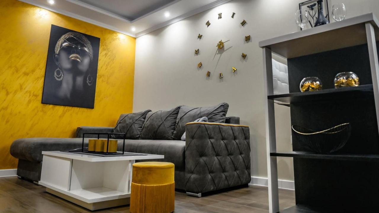 Apartment Delux 14 Суботиця Екстер'єр фото