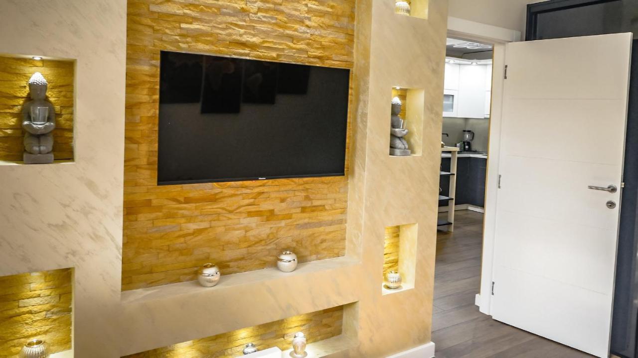 Apartment Delux 14 Суботиця Екстер'єр фото